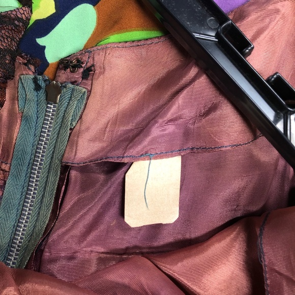 Vintage Lace Formal Evening Prom Dress - Picture 6 of 7